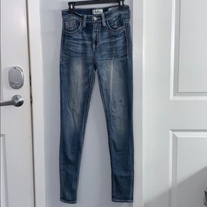 Daytrip High Rise Skinny Jeans from Buckle